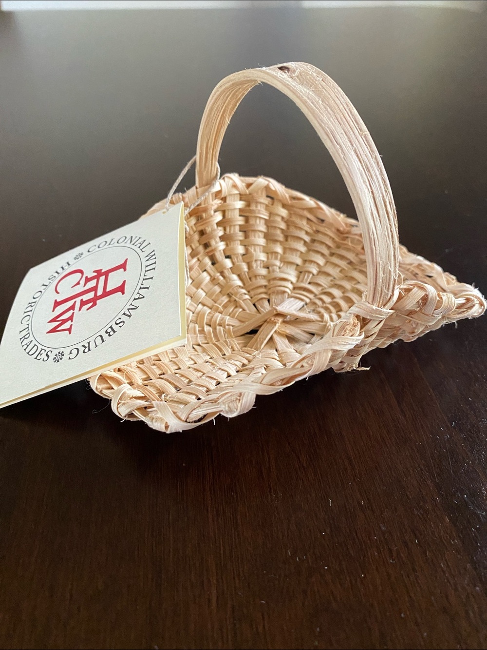 Miniature Oak Flower Gathering Basket - Colonial Williamsburg